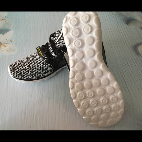 Champion Sneakers